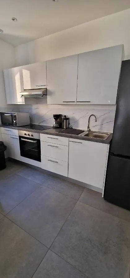 Beau Appartement T2 Saint-Georges-d'Esperanche France